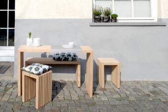 Outdoor Living - Tall console table made of wooden slats - Standard designer garden furniture