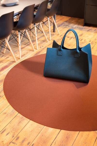 Runder Filzteppich Hey-Sign Teppich Bigdot 150 cm Pflaume 68