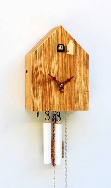 Artificial Kuckucksuhr von Tobias Reischle - moderne Kuckucksuhr hellbraun-wooden